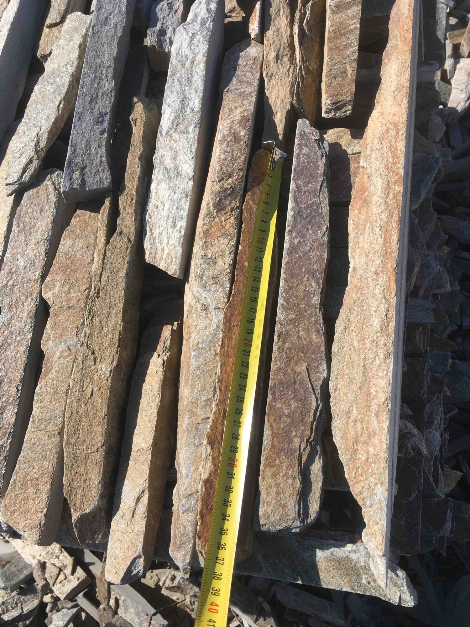 Горбушка златолит мультиколор для облицовки купить в Звенигороде