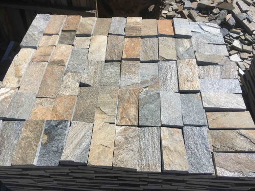 Плитка пилёная златолит Уральский для цоколя, отмостки купить в Звенигороде