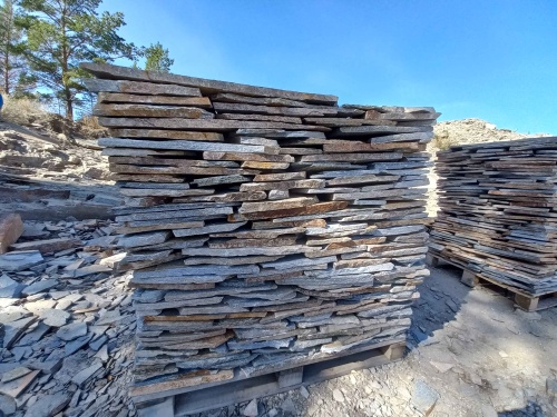 Плитняк златолит серебристый для фасада купить в Звенигороде